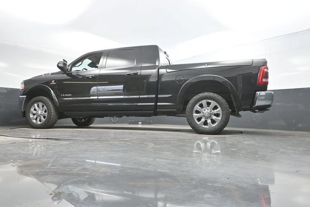 Used 2022 RAM 2500 Limited AWD/4WD image 53