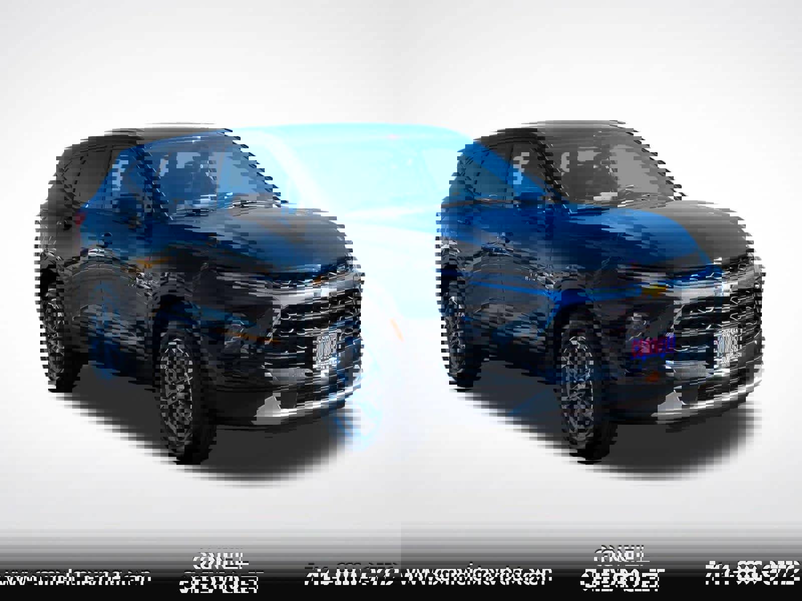 Used 2025 Chevrolet Blazer LT image 3