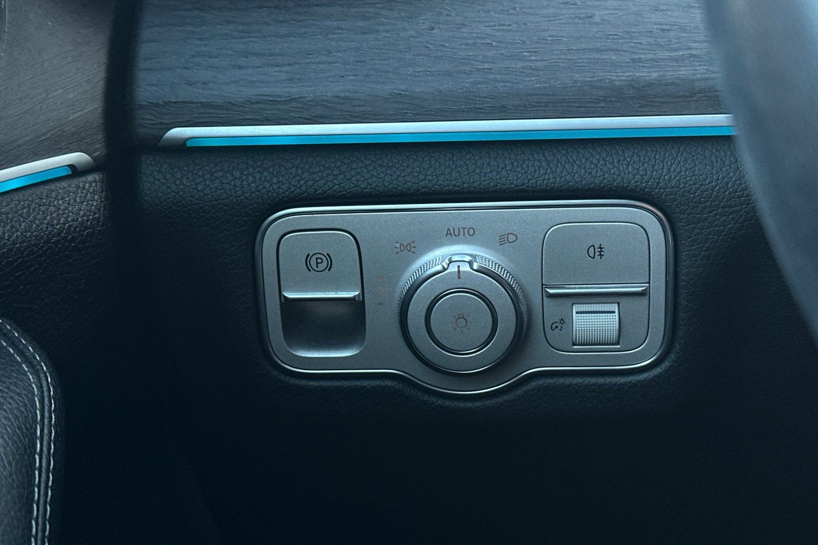 Certified 2022 Mercedes-Benz GLE 350 4MATIC image 33