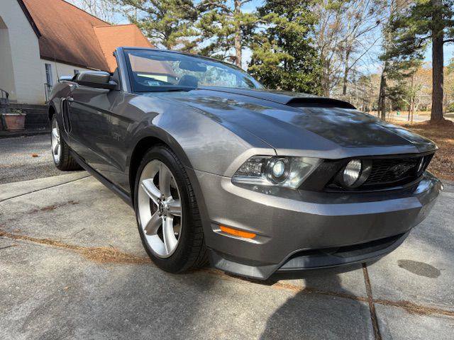 Used 2010 Ford Mustang GT image 28