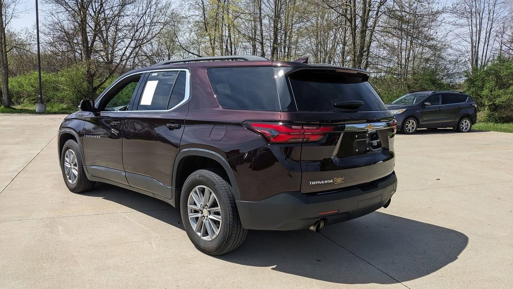 Used 2022 Chevrolet Traverse LT image 5