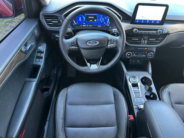 Used 2020 Ford Escape Titanium FWD image 10