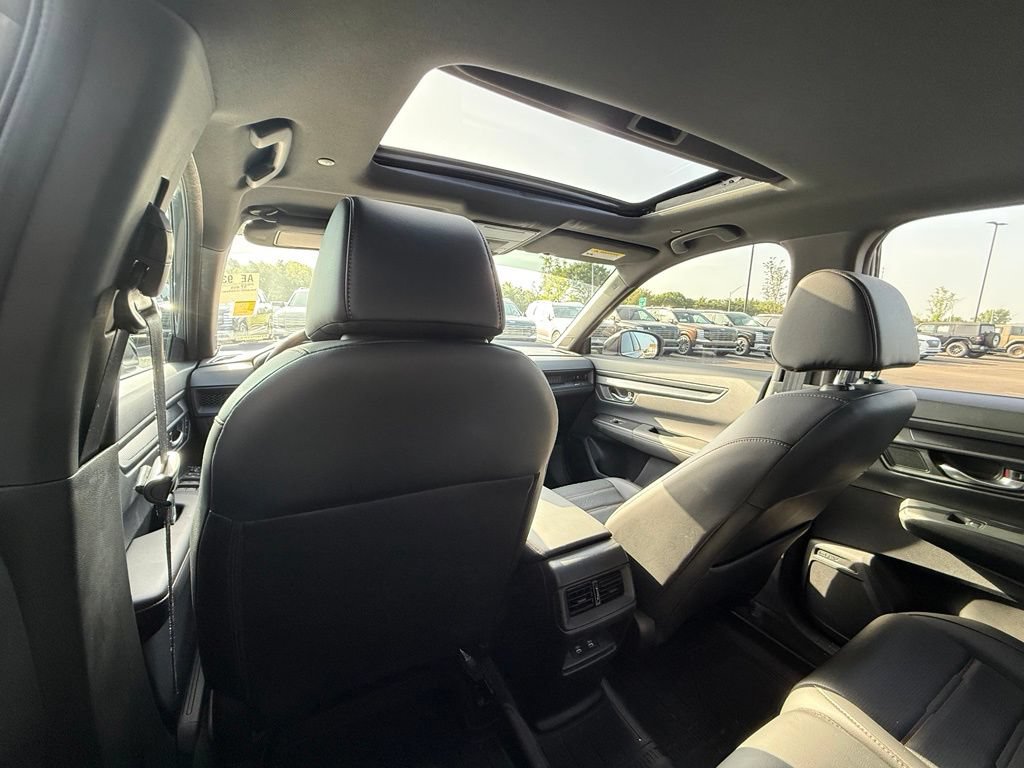 Used 2025 Honda CR-V Sport-L image 27