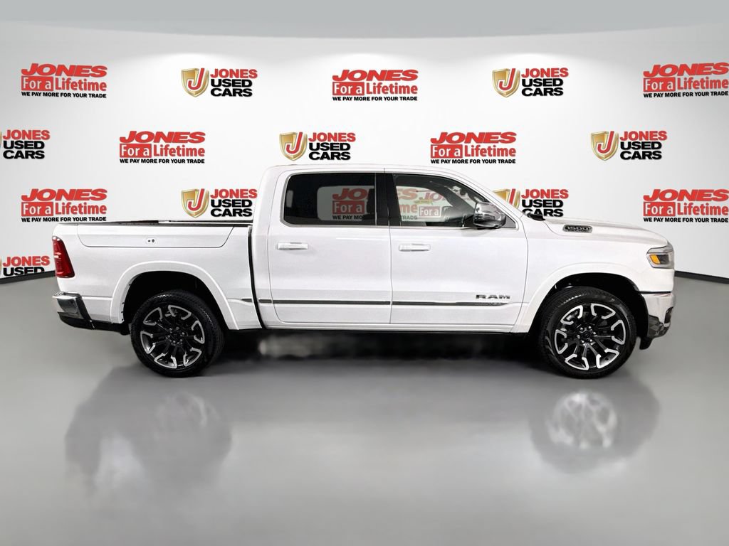 Used 2025 RAM 1500 Limited AWD/4WD image 21