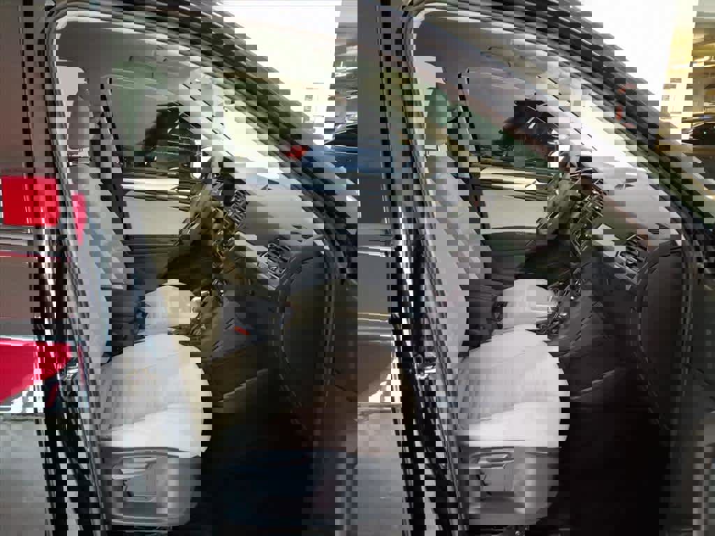 Certified 2022 Volkswagen Tiguan S image 19