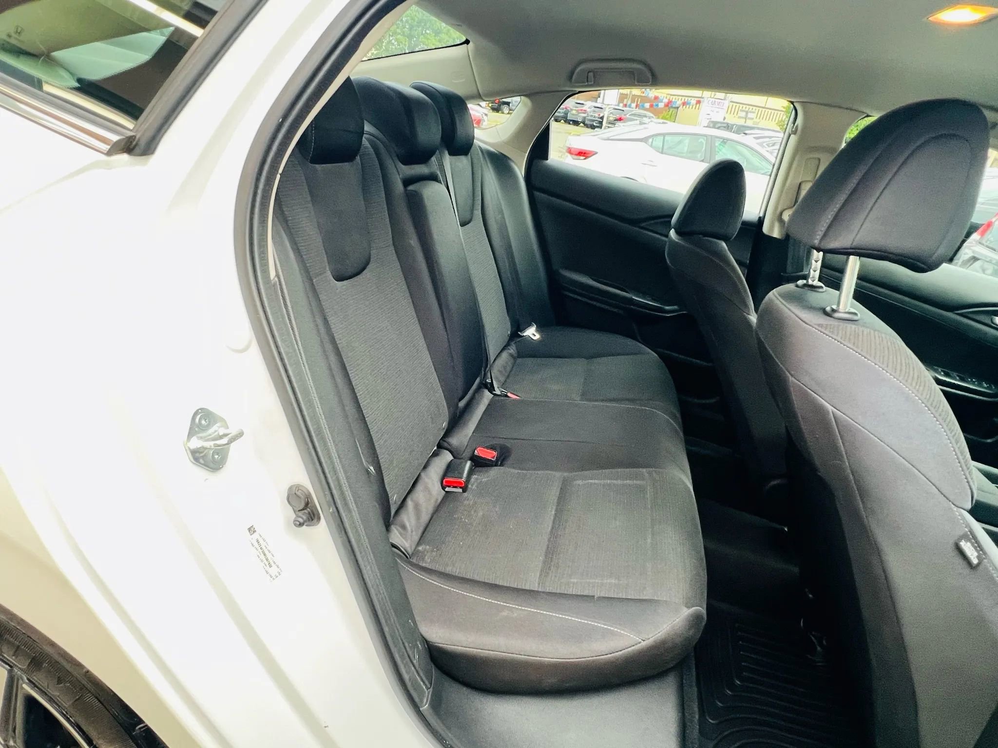 Used 2021 Honda Insight EX image 10