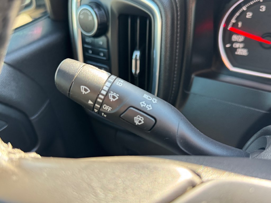Used 2019 Chevrolet Silverado 1500 LT Trail Boss AWD/4WD image 14