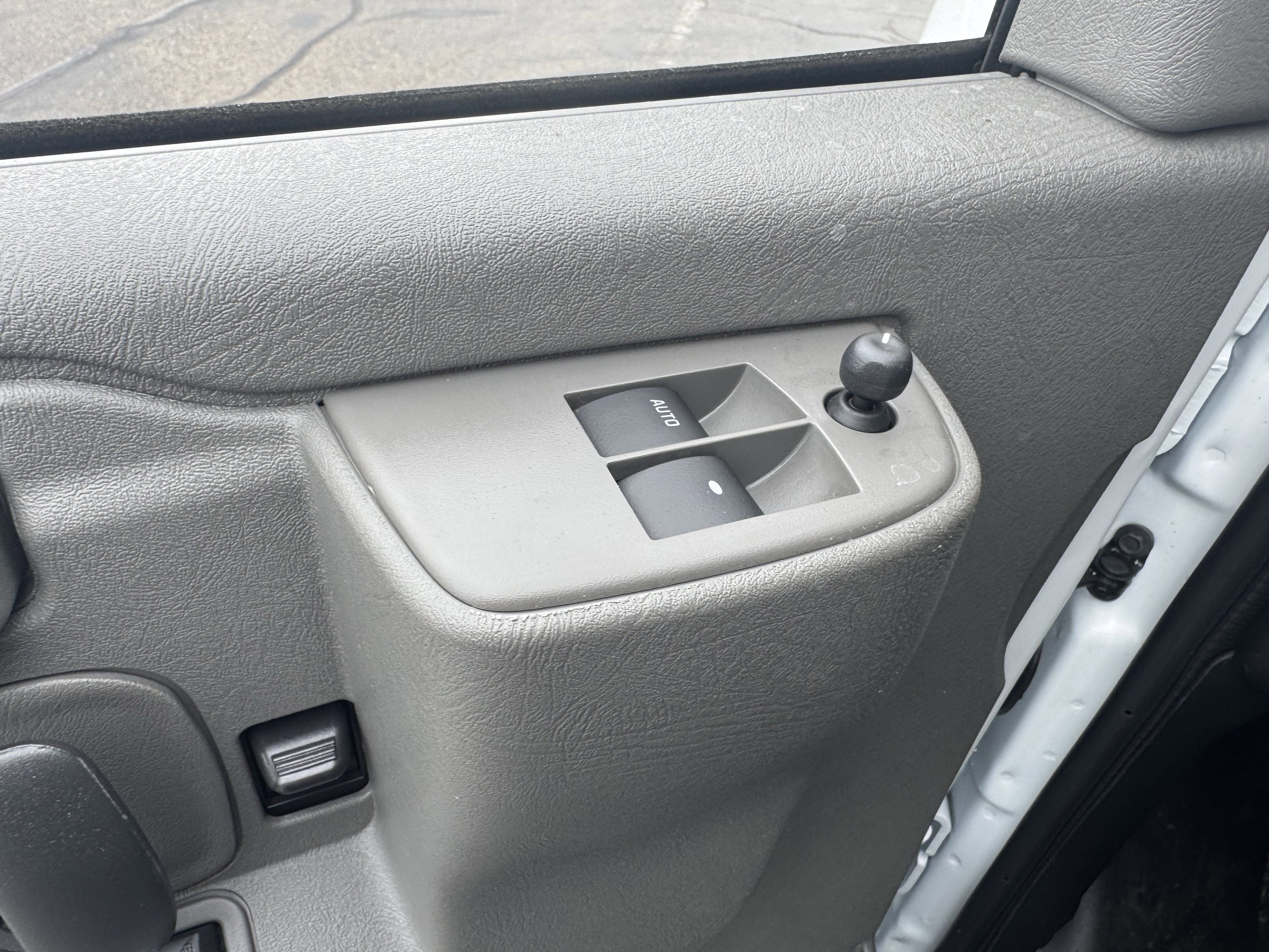 New 2026 Chevrolet Express 2500 w/ Driver Convenience Package image 11