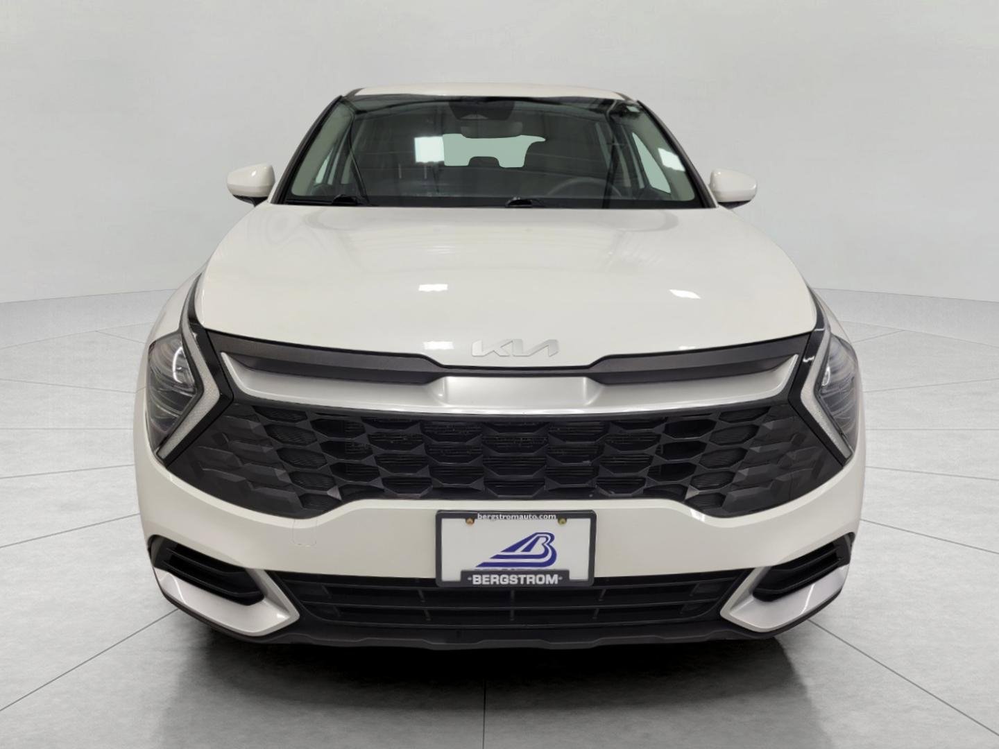 Used 2025 Kia Sportage LX image 13