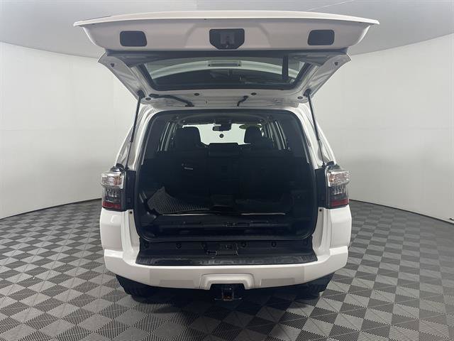 Used 2021 Toyota 4Runner Trail Special Edition AWD/4WD image 22