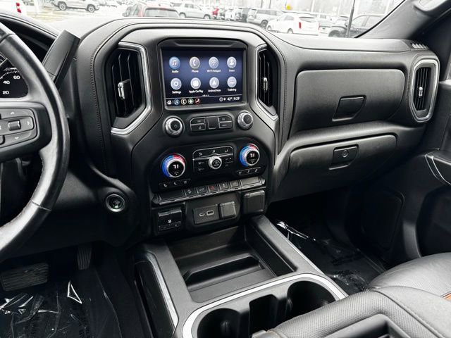 Used 2022 GMC Sierra 2500 AT4 w/ Gooseneck/5TH Wheel Package AWD/4WD image 16