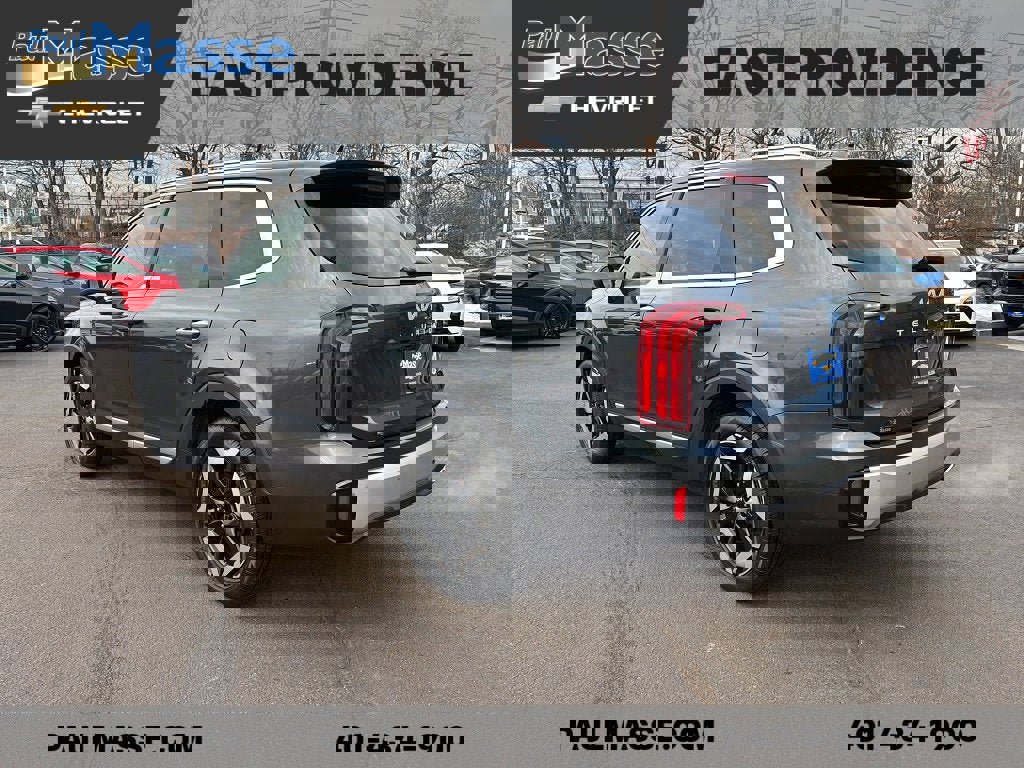 Used 2023 Kia Telluride S w/ S Sunroof Package image 5