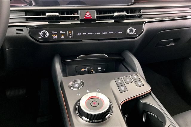New 2027 Kia Sportage SX Prestige AWD/4WD image 7