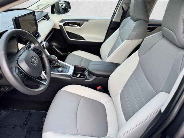 Certified 2025 Toyota RAV4 Limited w/ Advanced Technology Package image 10