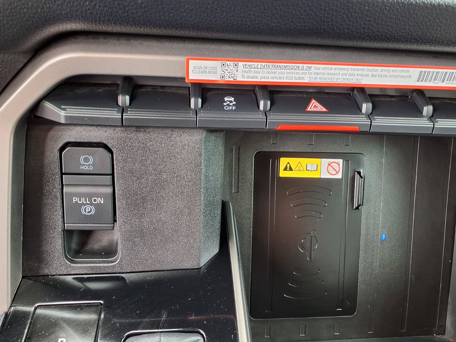 Used 2025 Toyota Tundra SR5 w/ SR5 Premium Package AWD/4WD image 15