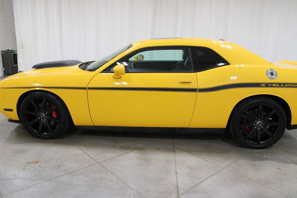 Used 2012 Dodge Challenger SRT8 Yellow Jacket w/ Premium Sound Group RWD image 6