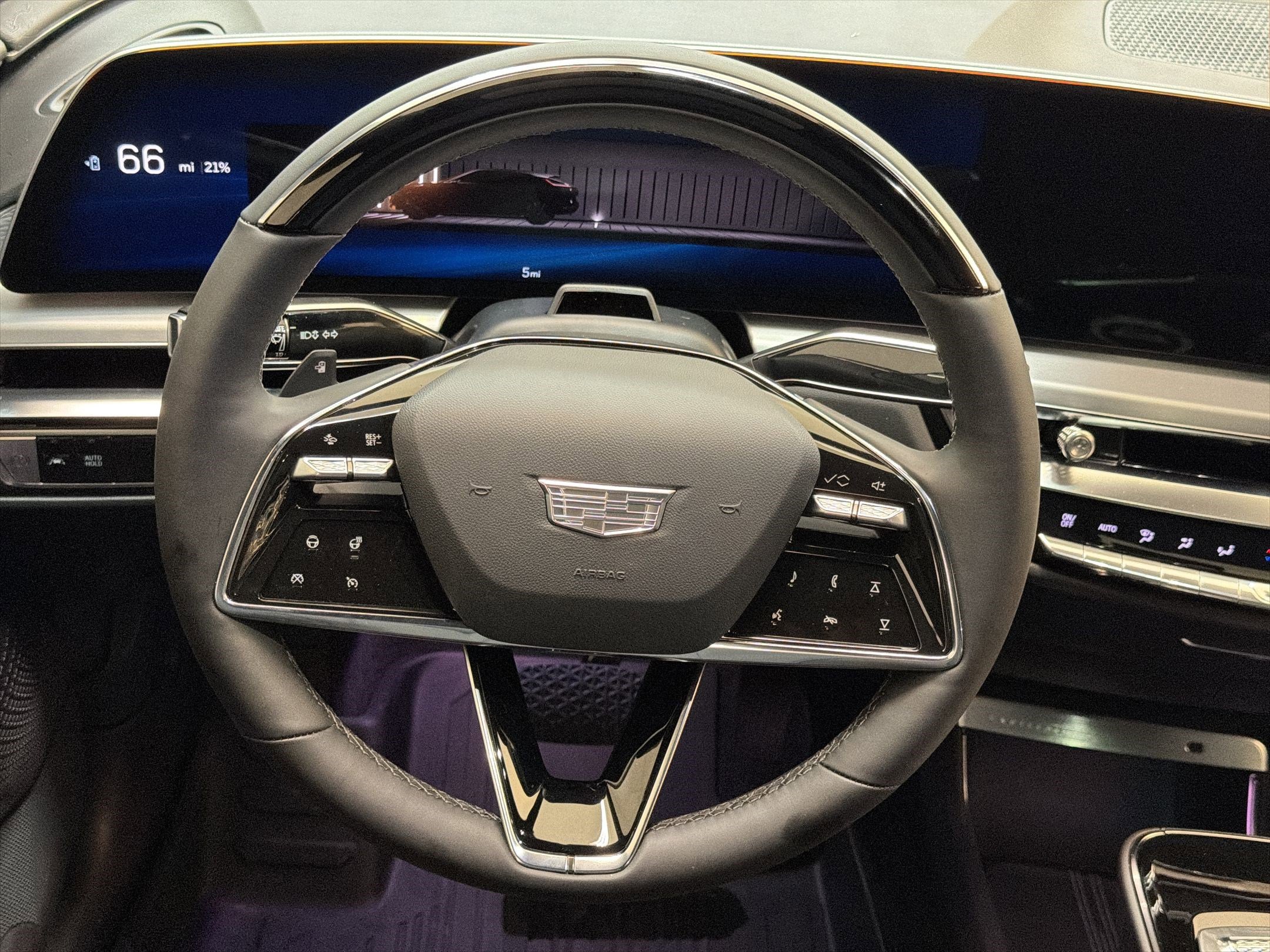 New 2026 Cadillac Lyriq Premium Luxury w/ LPO, Floor Liner Package AWD/4WD image 16