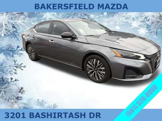 Used 2024 Nissan Altima 2.5 SV image 7