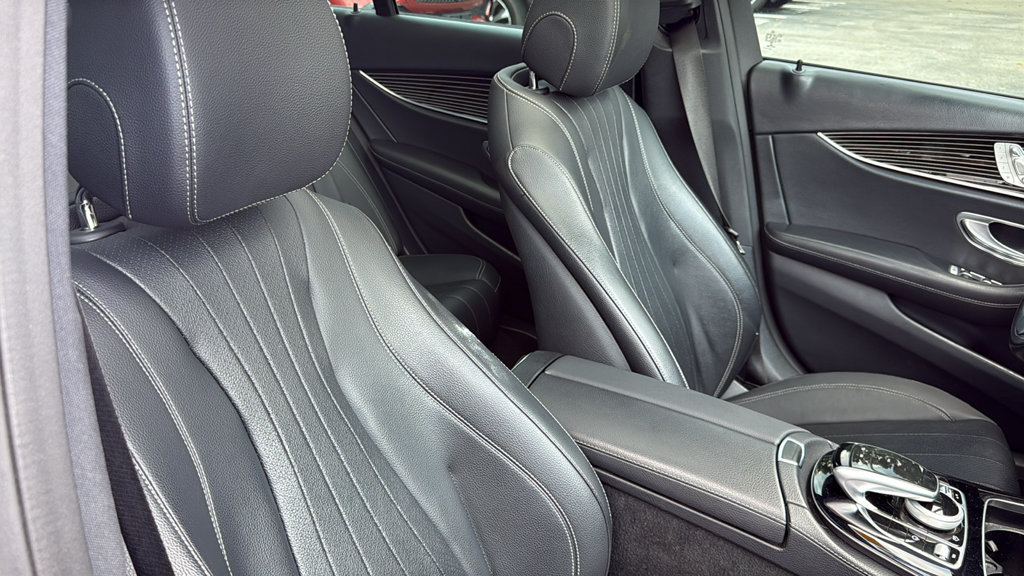 Used 2020 Mercedes-Benz E 350 Sedan image 11