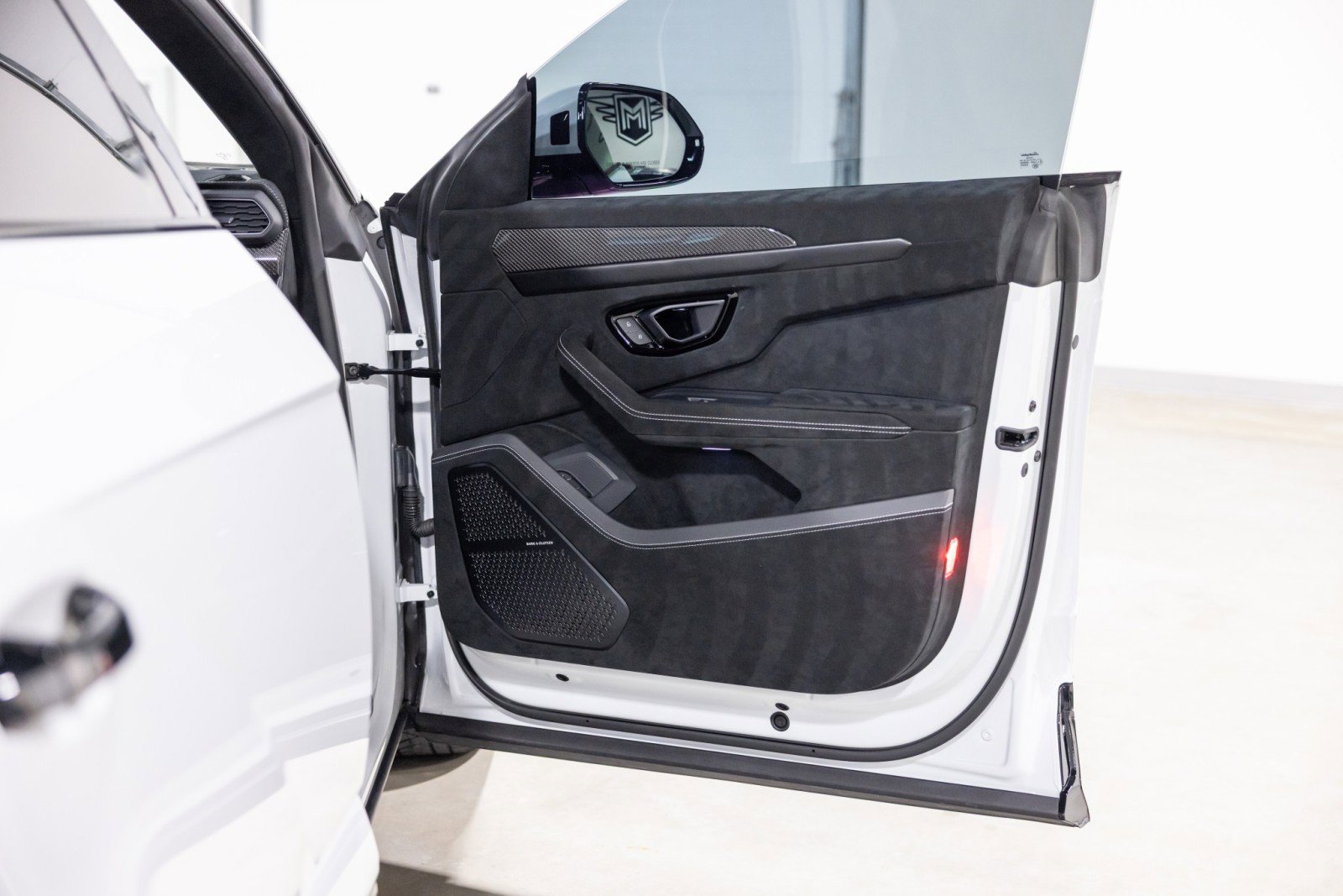 Used 2023 Lamborghini Urus Performante image 32