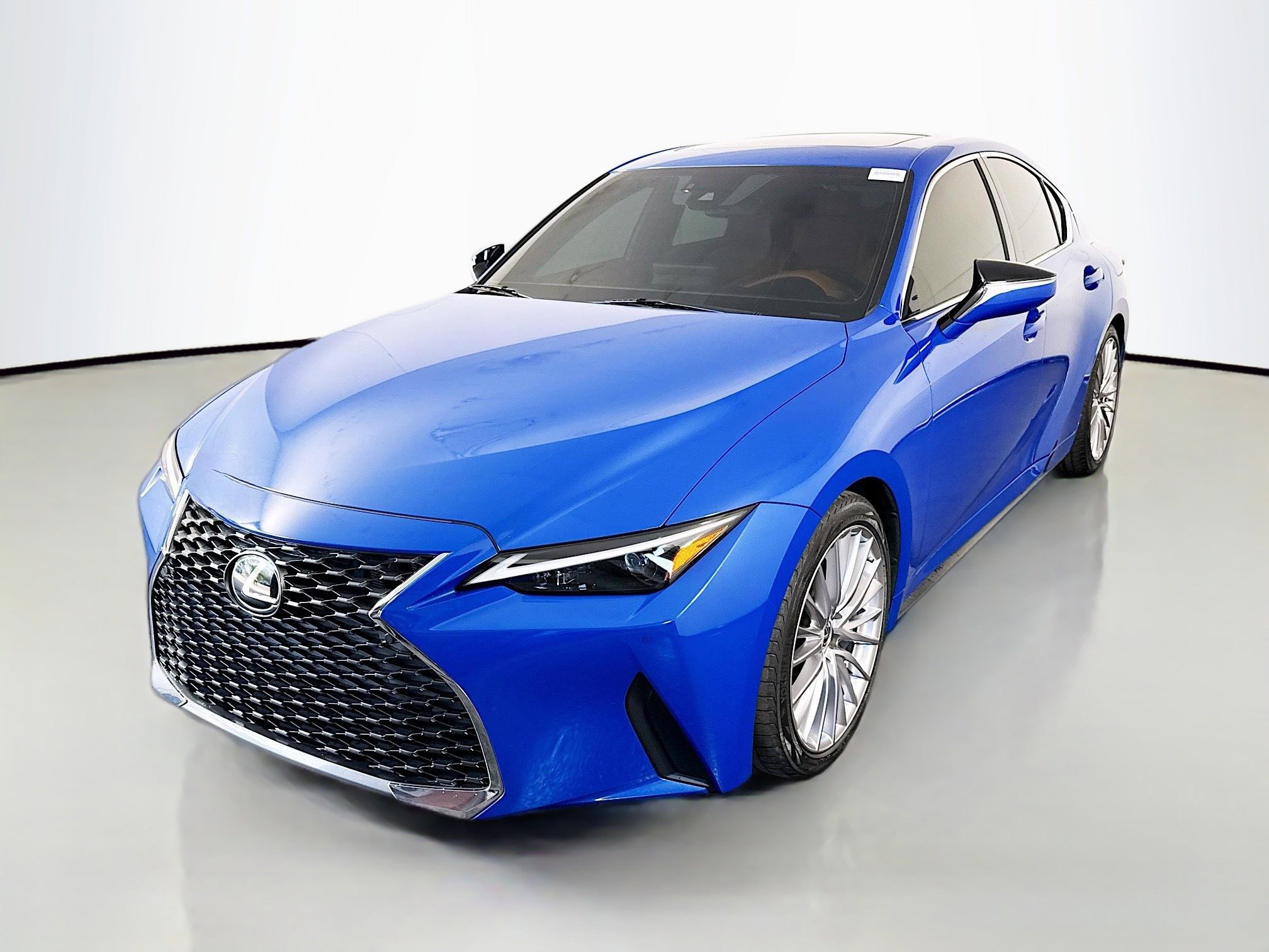 Used 2022 Lexus IS 300 w/ Premium Package image 4