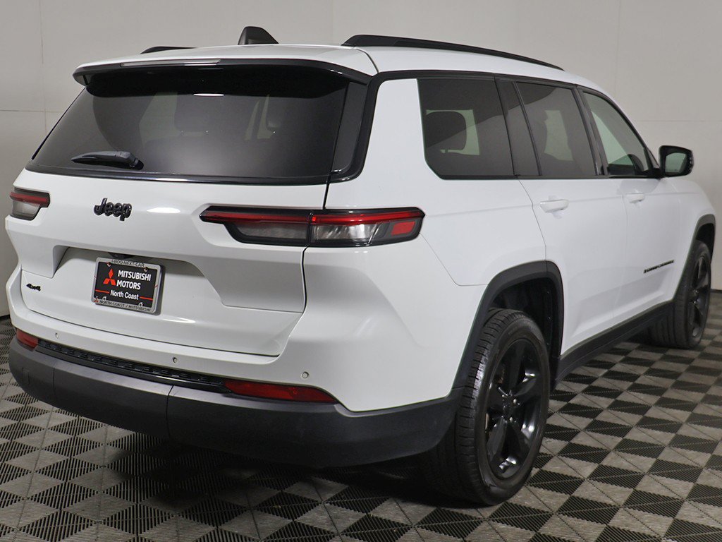 Used 2023 Jeep Grand Cherokee L Laredo AWD/4WD image 11