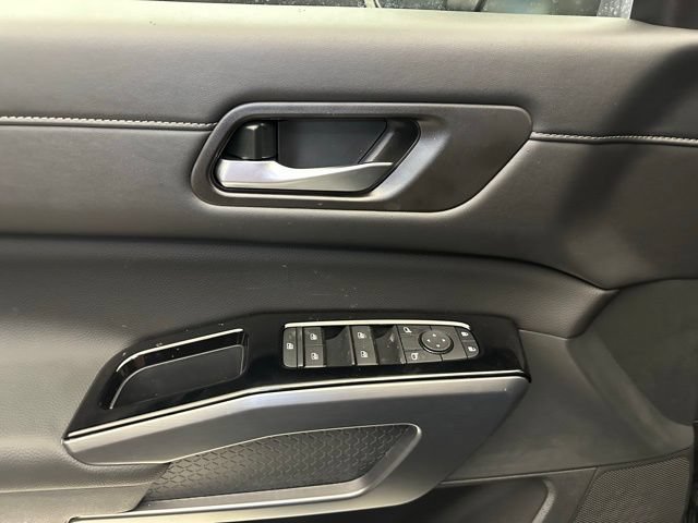 New 2026 Nissan Pathfinder SL w/ SL Premium Package AWD/4WD image 22