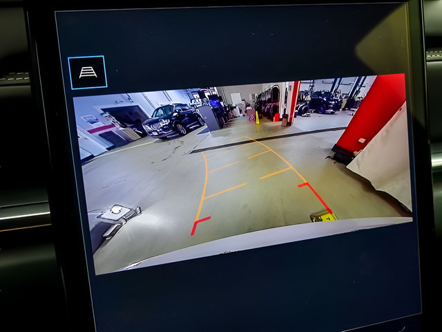 Used 2025 GMC Terrain Elevation FWD image 19