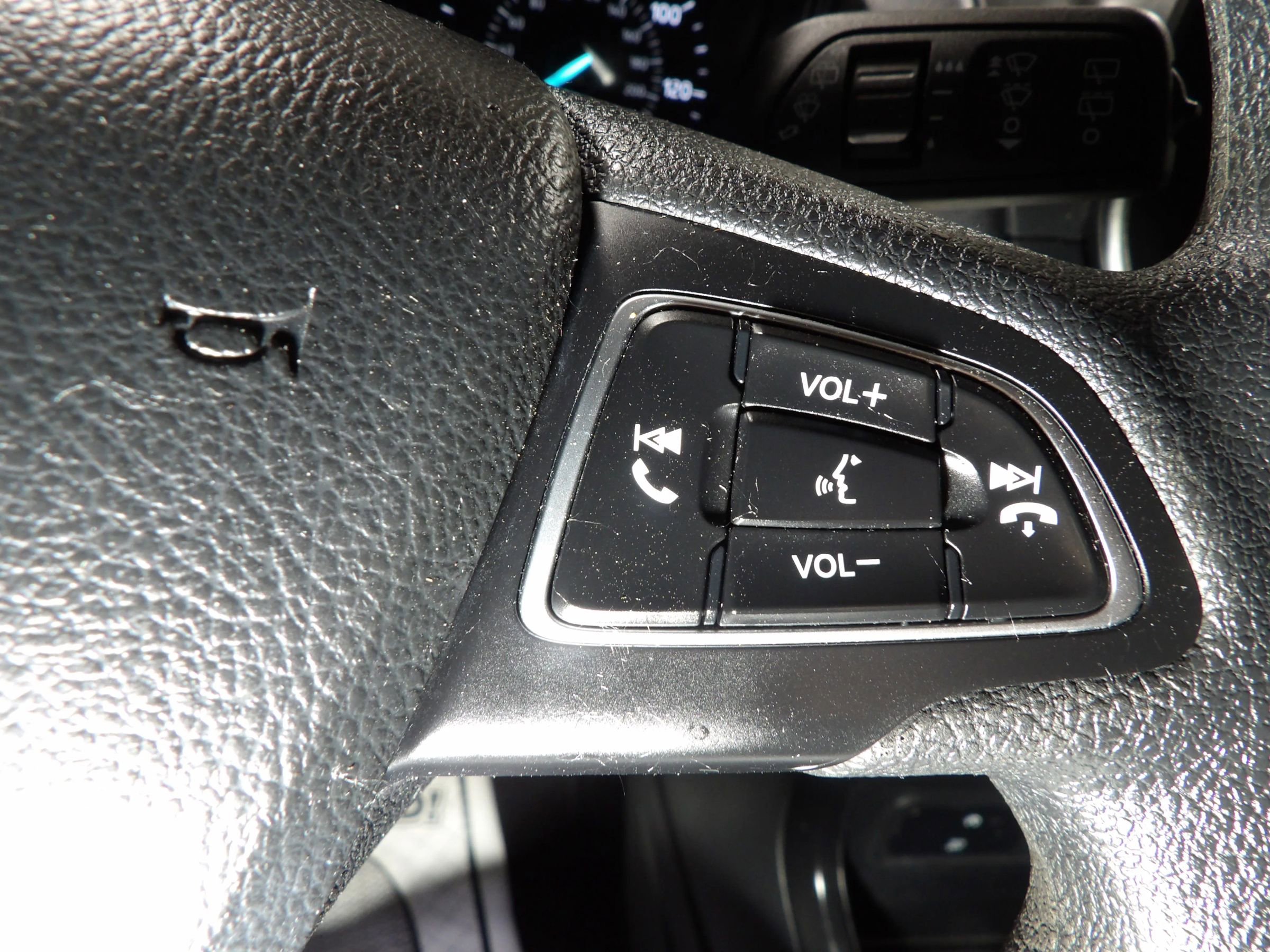 Used 2020 Ford EcoSport S FWD image 15