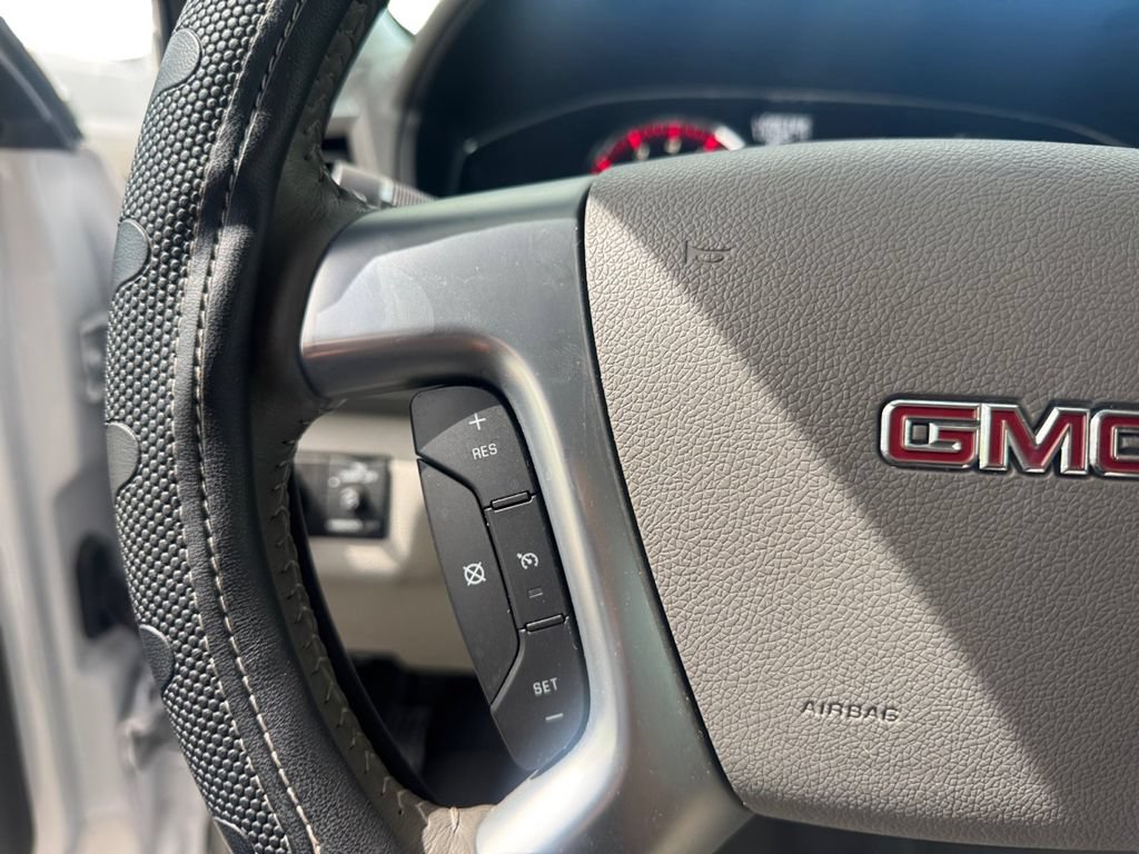 Used 2016 GMC Acadia SLE FWD image 22