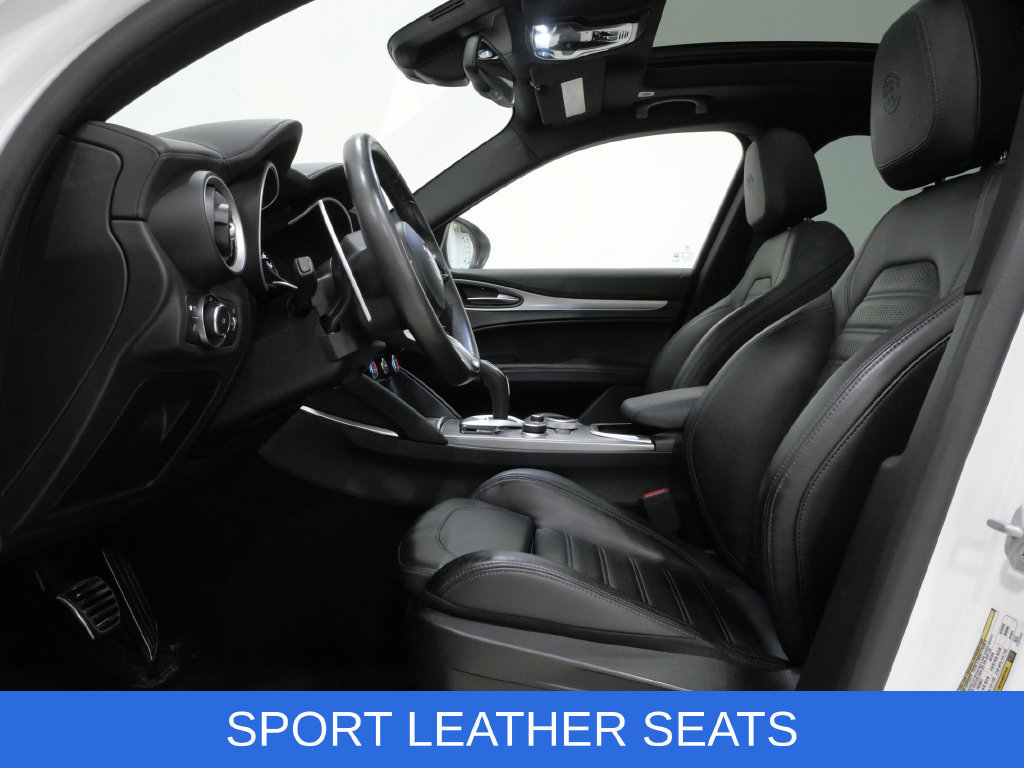 Used 2023 Alfa Romeo Stelvio Veloce AWD/4WD image 13