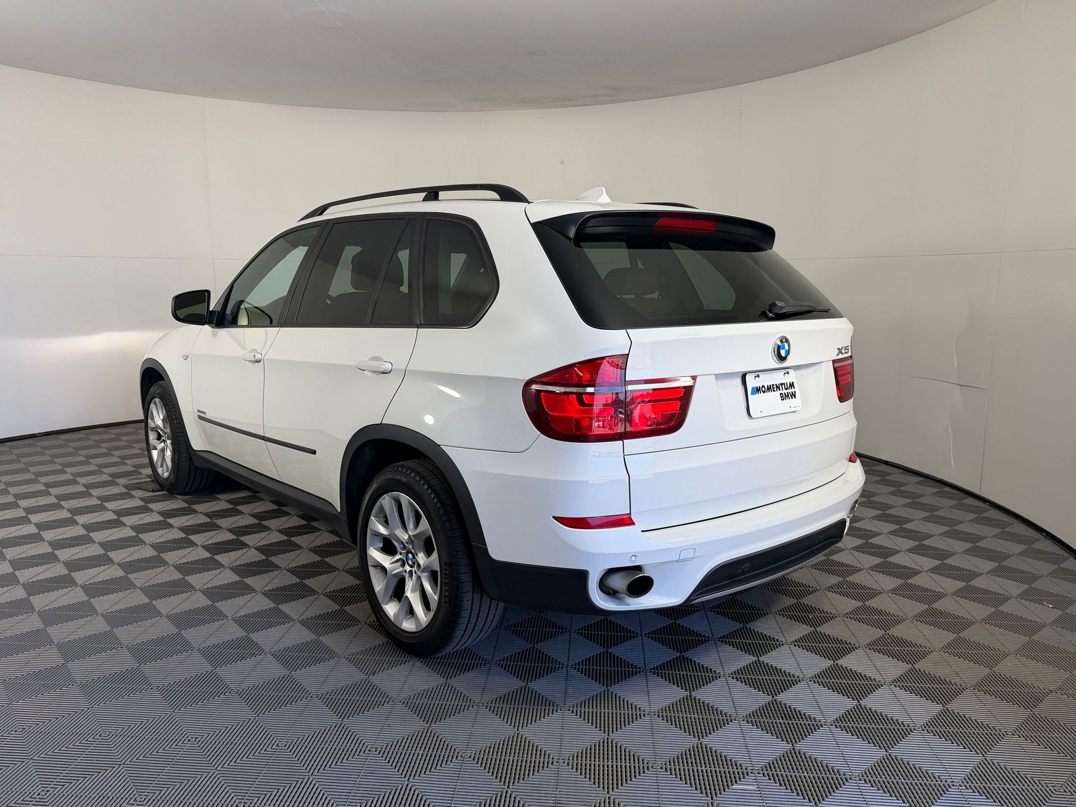 Used 2013 BMW X5 xDrive35i AWD/4WD image 3