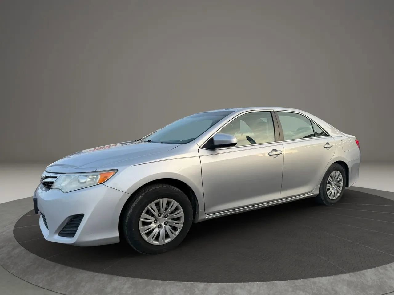 Used 2013 Toyota Camry LE w/ Preferred Accessory Pkg image 1