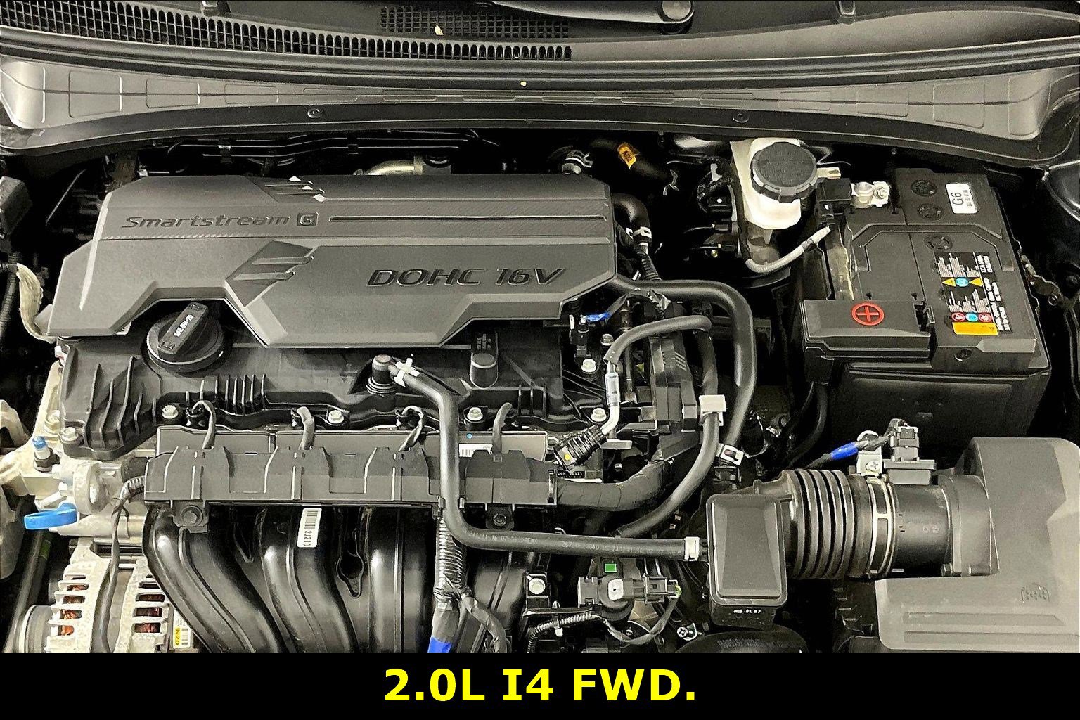 Used 2025 Hyundai Elantra Sport image 27