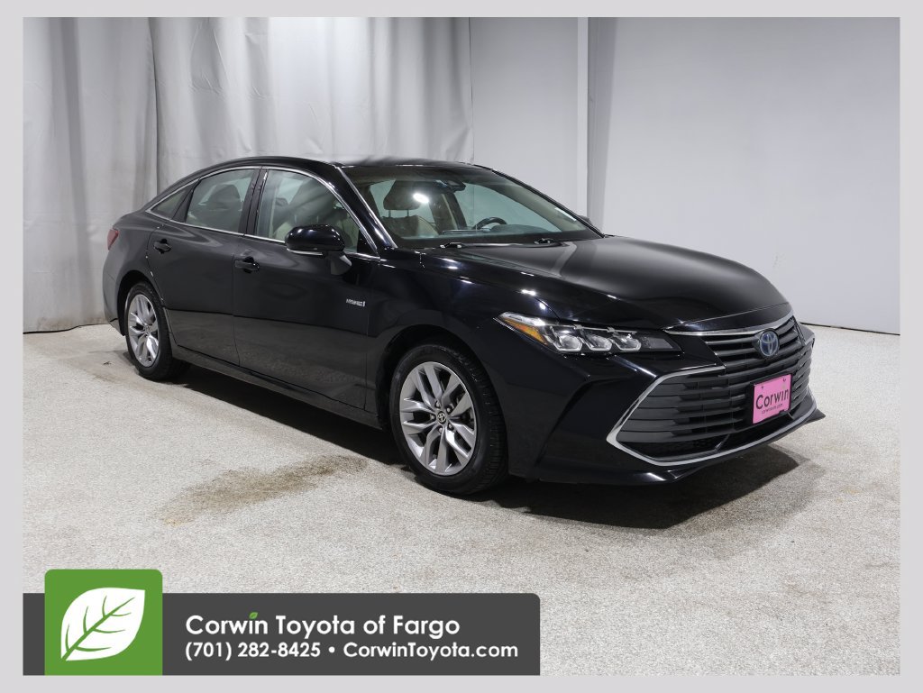 Used 2021 Toyota Avalon XLE w/ Carpet Mat Package (TMS)