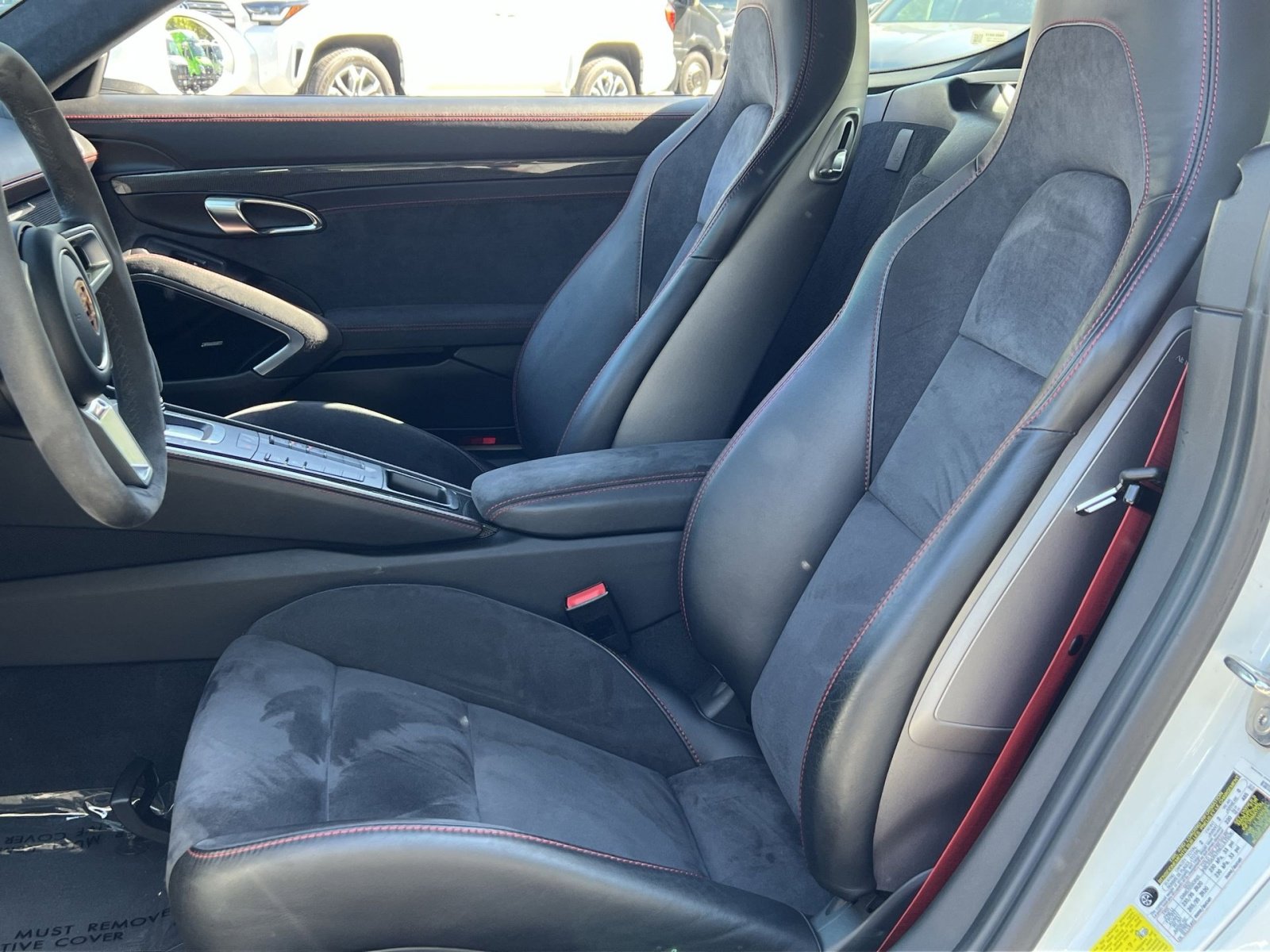 Used 2018 Porsche 718 Cayman S RWD image 11