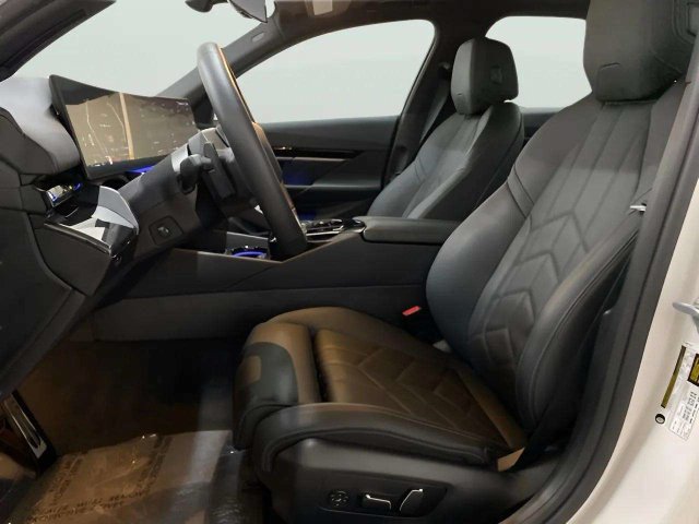 Used 2026 BMW 530i RWD image 19