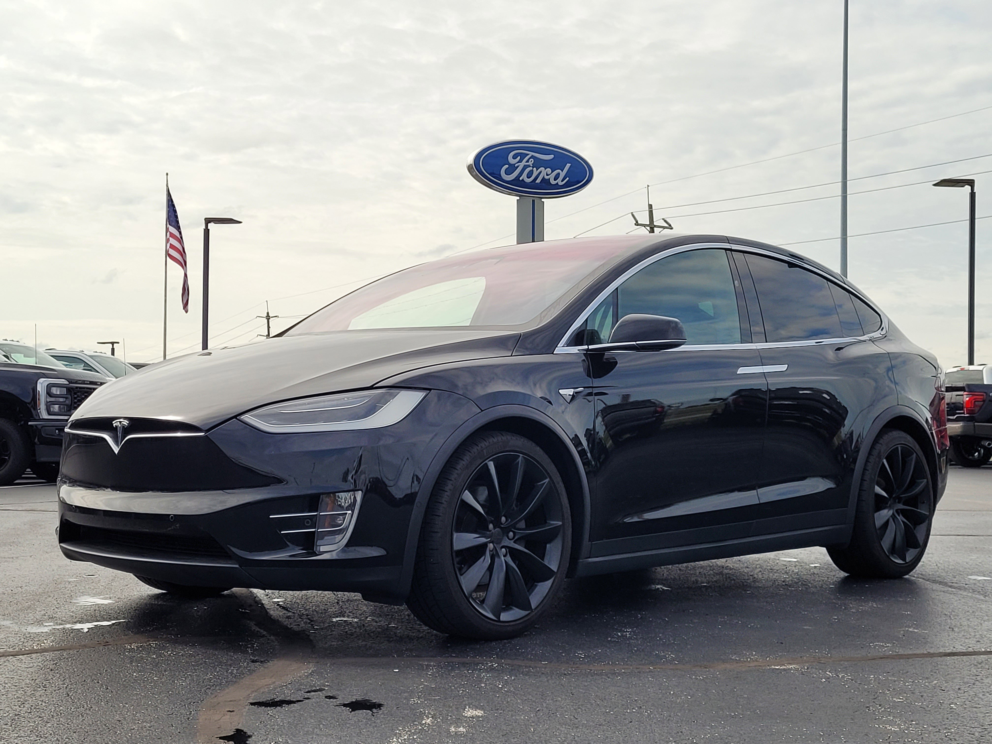 Used 2018 Tesla Model X 75D AWD/4WD image 8