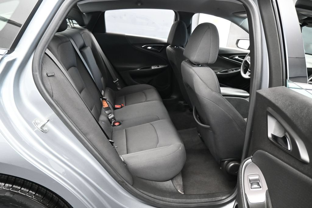 Used 2024 Chevrolet Malibu LT FWD image 34