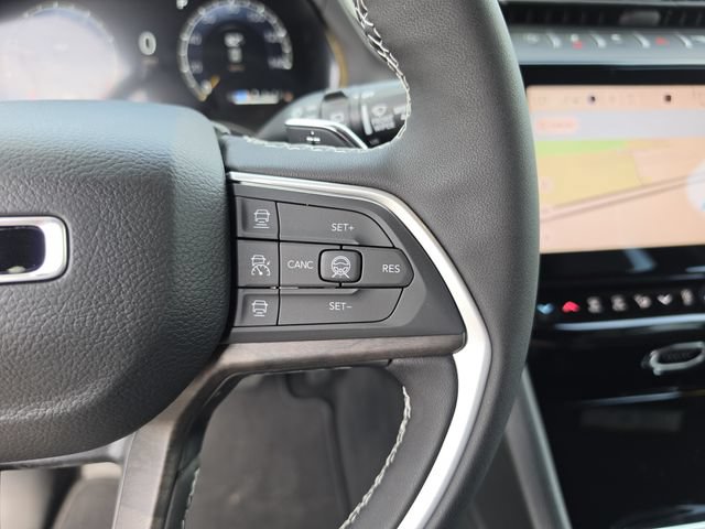 New 2027 Jeep Grand Cherokee Altitude AWD/4WD image 34