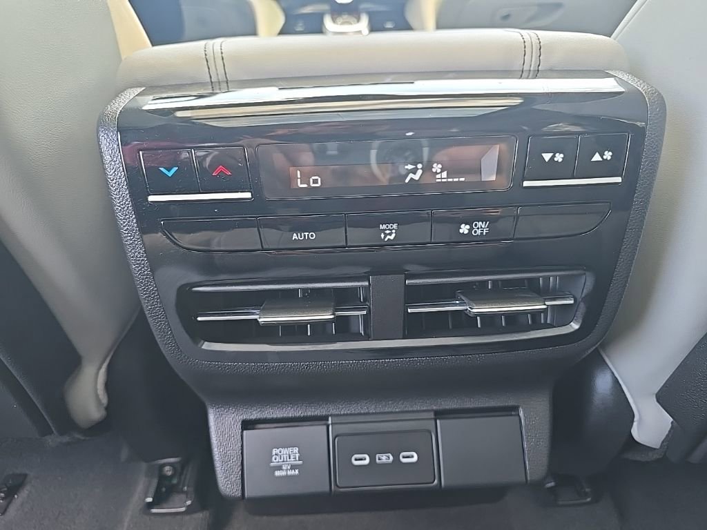 Certified 2025 Acura MDX w/ Technology Package image 32