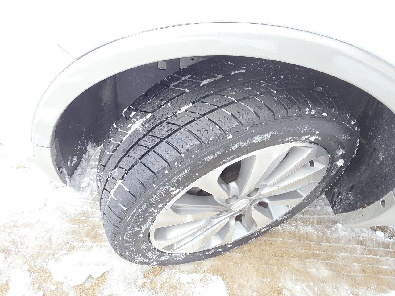 Used 2019 Buick Encore Preferred FWD image 19