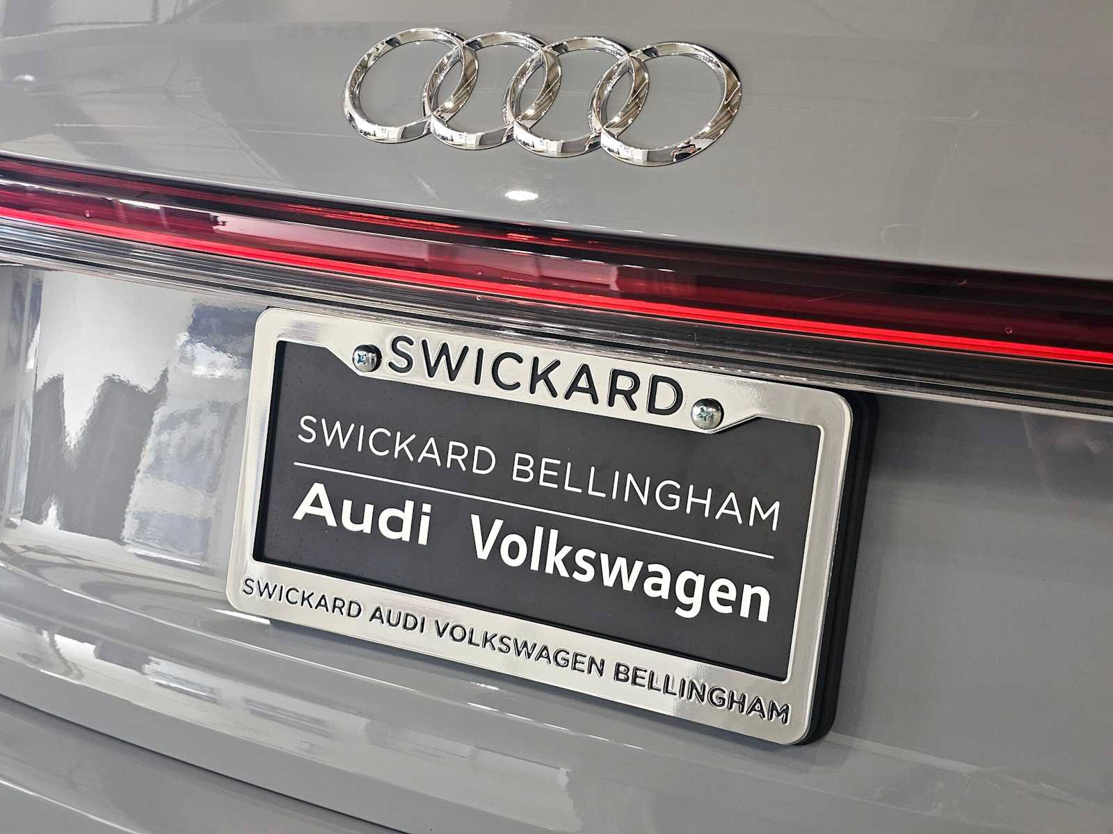 Used 2023 Audi Q4 e-tron Prestige AWD/4WD image 14