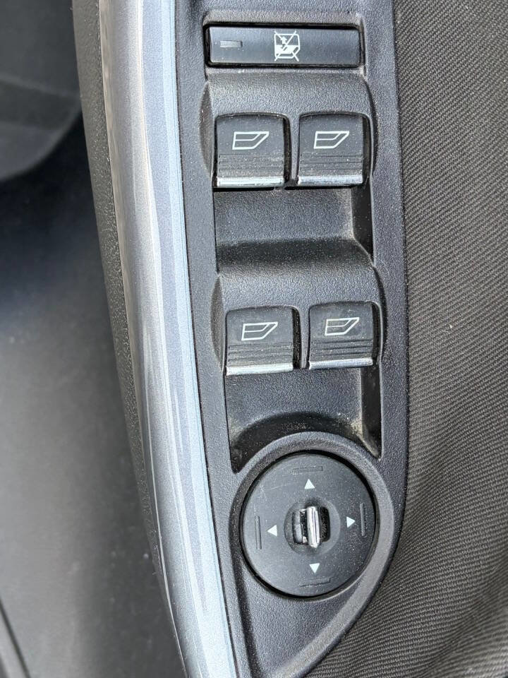 Used 2014 Ford Focus Titanium image 17