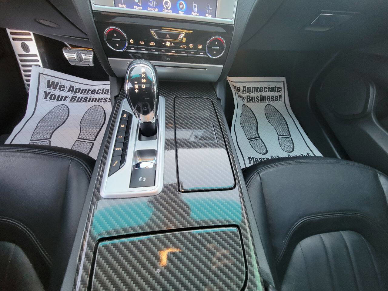 Used 2015 Maserati Quattroporte S Q4 image 16