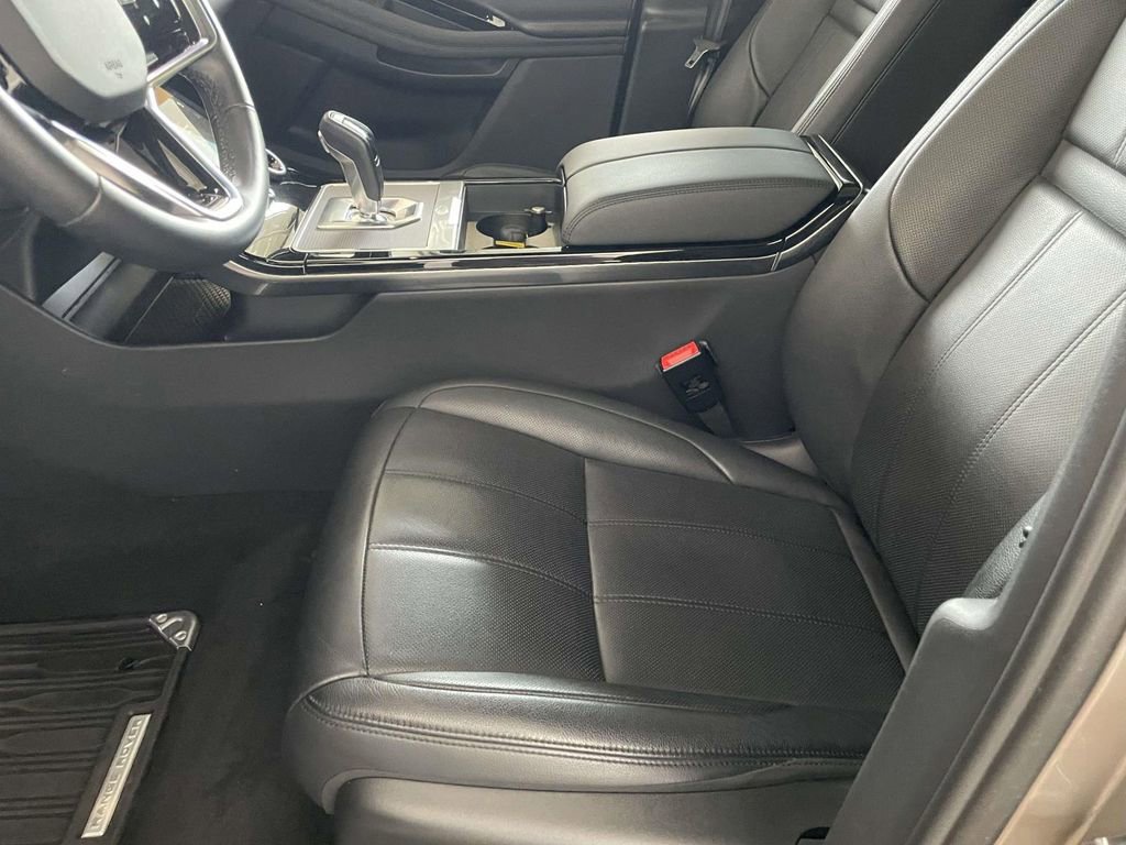 Used 2021 Land Rover Range Rover Evoque S image 10