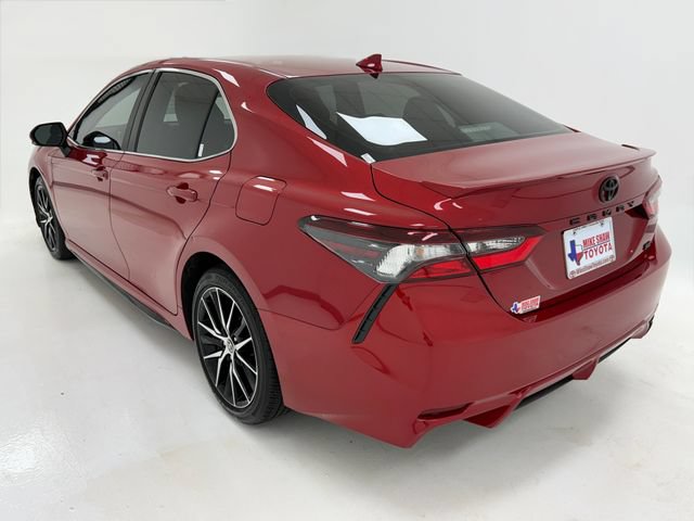 Used 2024 Toyota Camry SE w/ Convenience Package FWD image 38