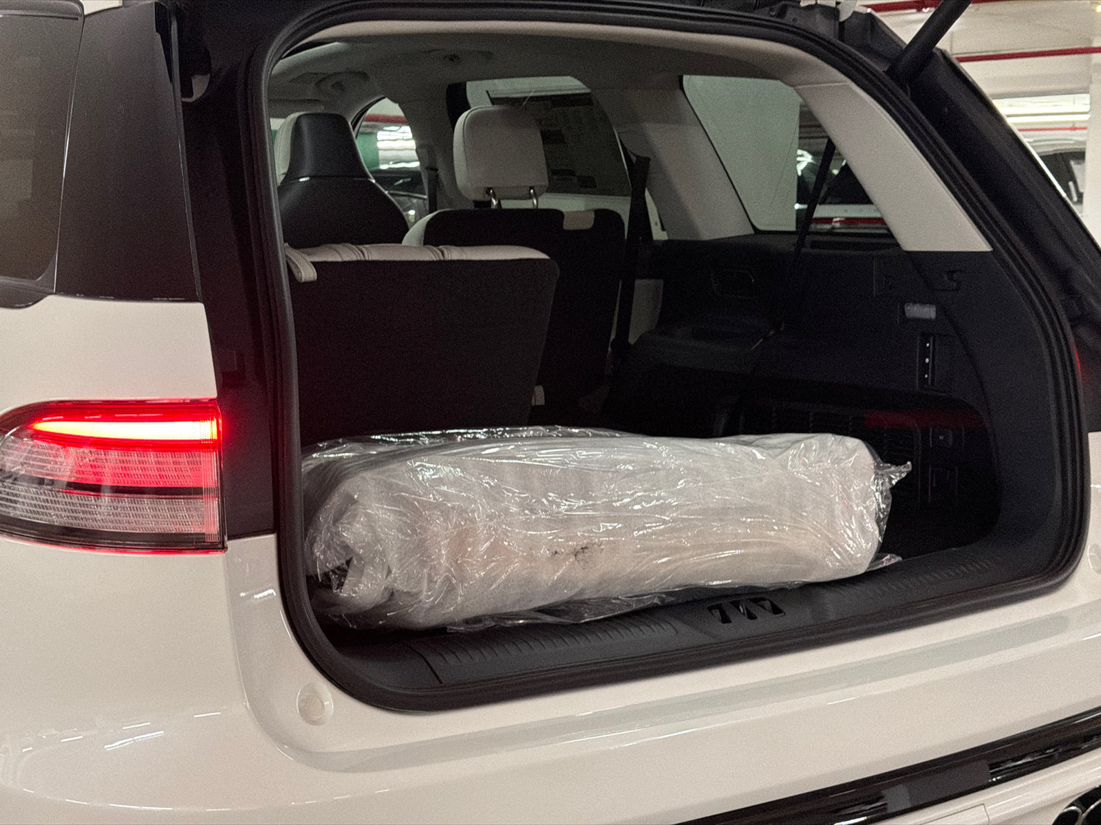 New 2026 Lincoln Aviator Reserve w/ Luxury Package AWD/4WD image 8