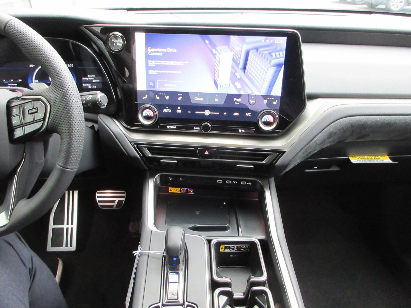 New 2026 Lexus TX 500h AWD image 42