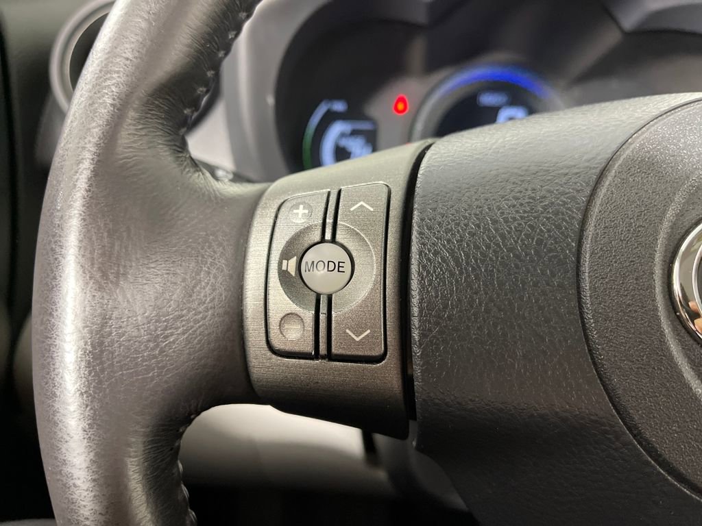 Used 2014 Toyota RAV4 EV FWD image 25
